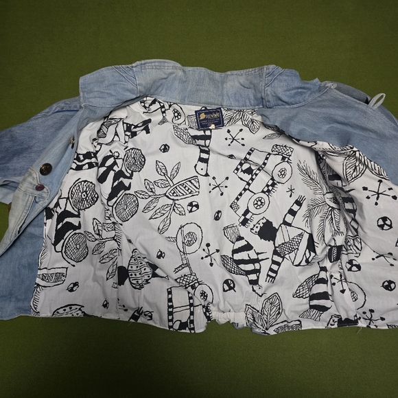 vintage Revive denim Jacket - Picture 4 of 9